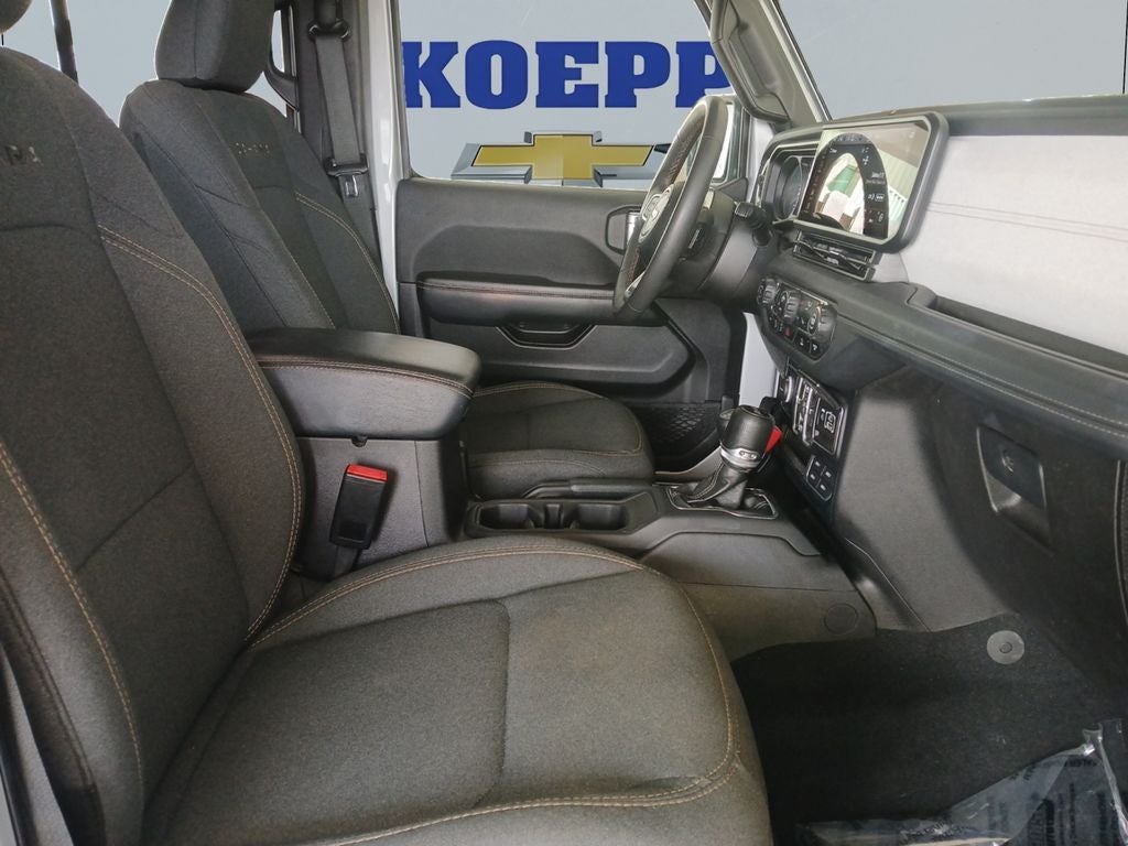 2024 Jeep Wrangler Sahara