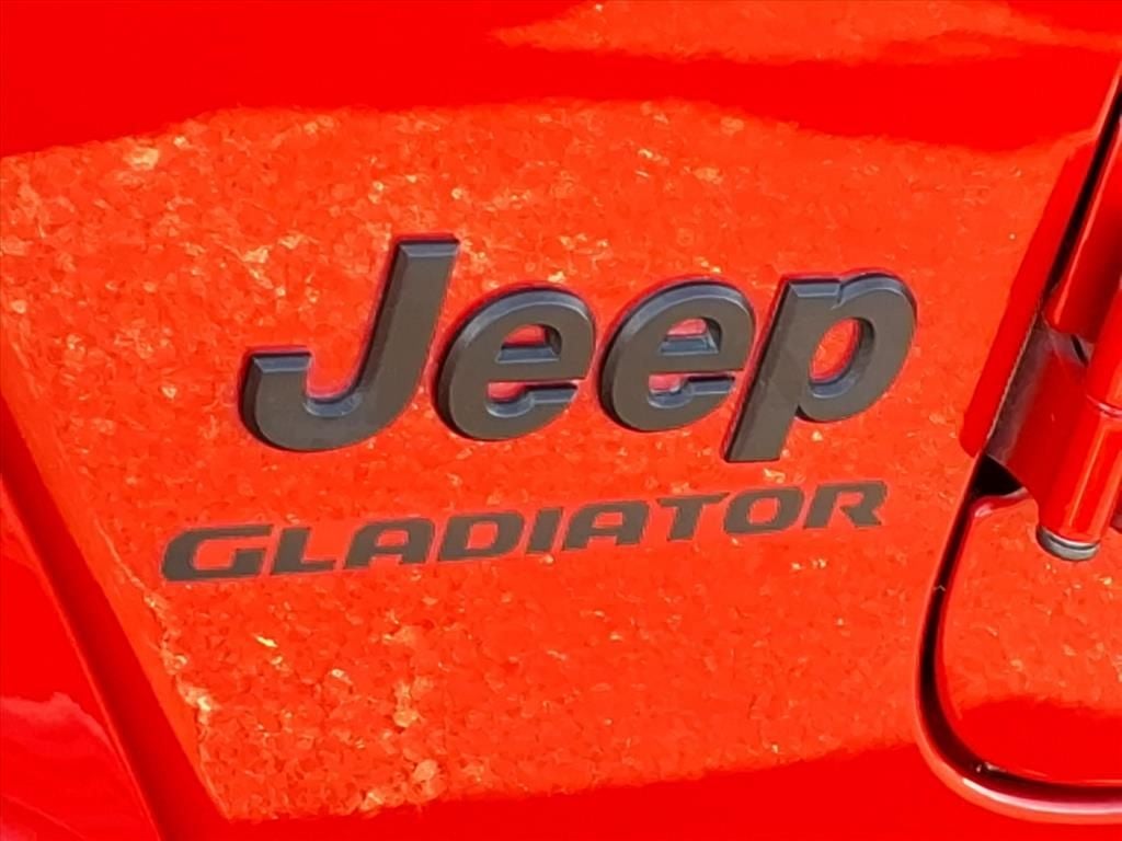 2022 Jeep Gladiator Willys