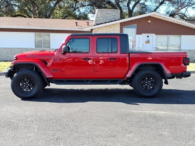 2022 Jeep Gladiator Willys