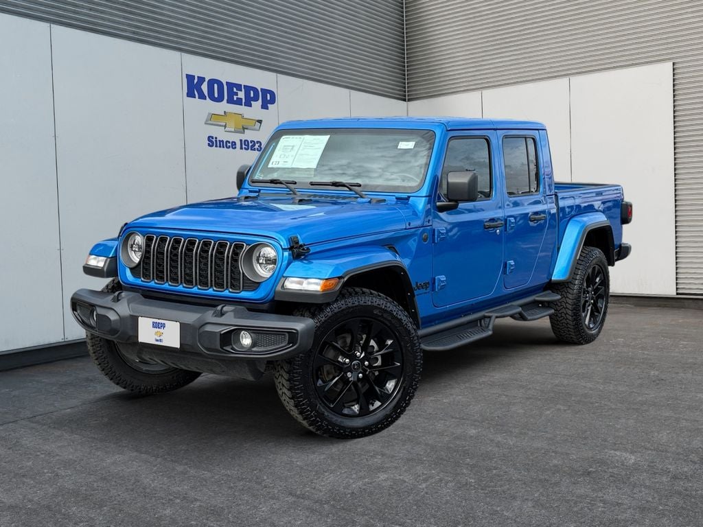 2025 Jeep Gladiator Nighthawk