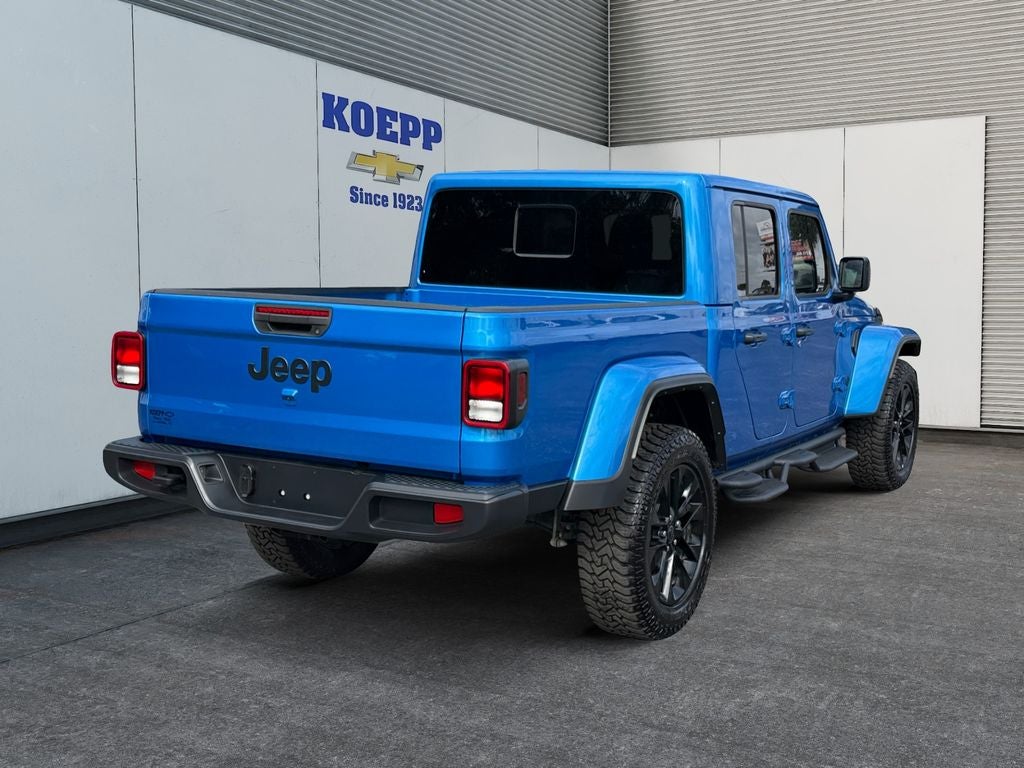2025 Jeep Gladiator Nighthawk