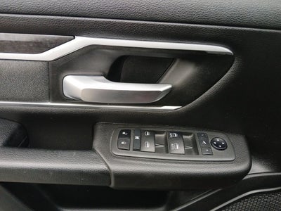 2022 RAM 1500 Lone Star Crew Cab 4x2 5'7" Box