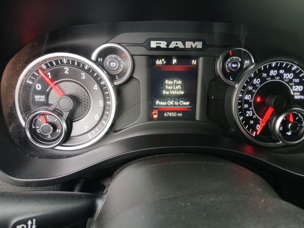 2022 RAM 1500 Lone Star Crew Cab 4x2 5'7" Box