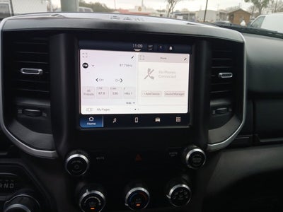 2022 RAM 1500 Lone Star Crew Cab 4x2 5'7" Box