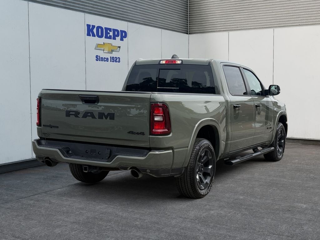 2026 RAM 1500 Lone Star Crew Cab 4x4 5'7" Box