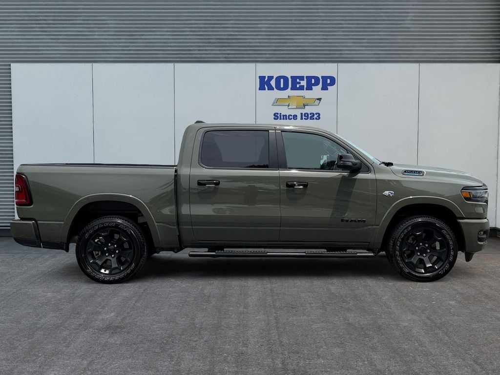 2026 RAM 1500 Lone Star Crew Cab 4x4 5'7" Box