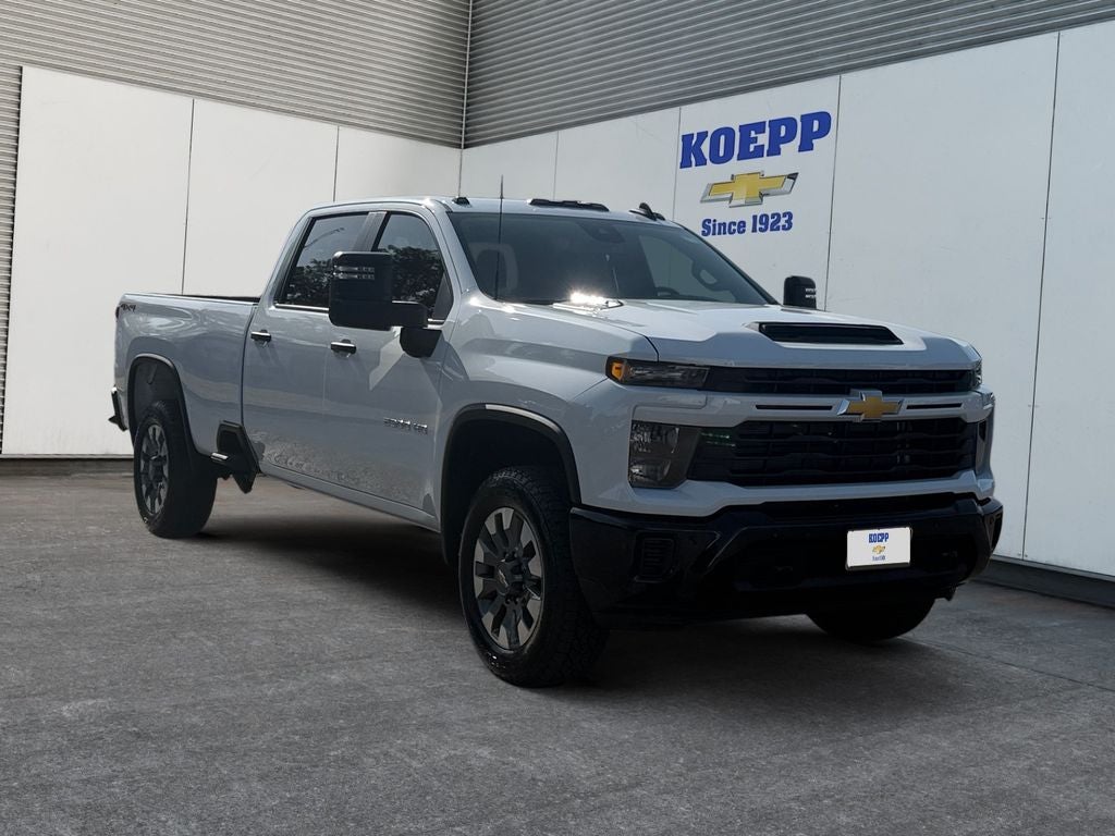 2026 Chevrolet Silverado 2500 HD Custom