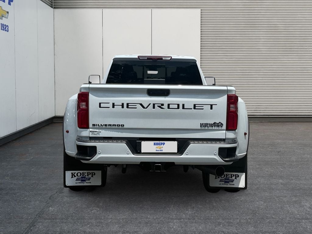 2026 Chevrolet Silverado 3500 HD High Country DRW