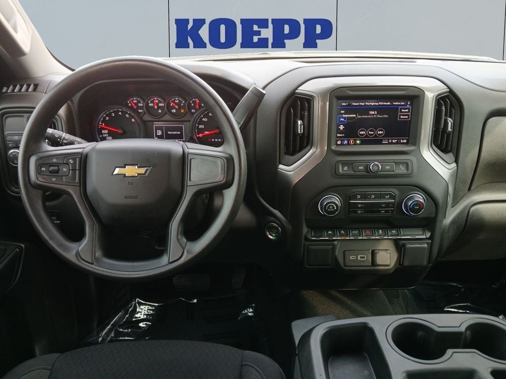 2025 Chevrolet Silverado 1500 Custom