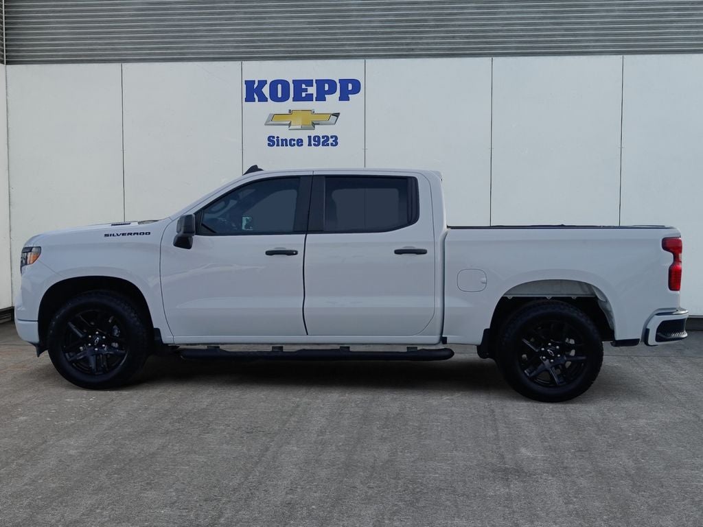 2025 Chevrolet Silverado 1500 Custom