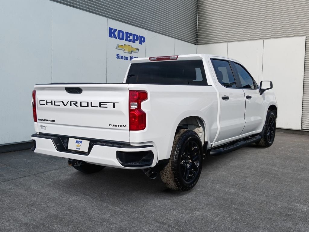 2025 Chevrolet Silverado 1500 Custom