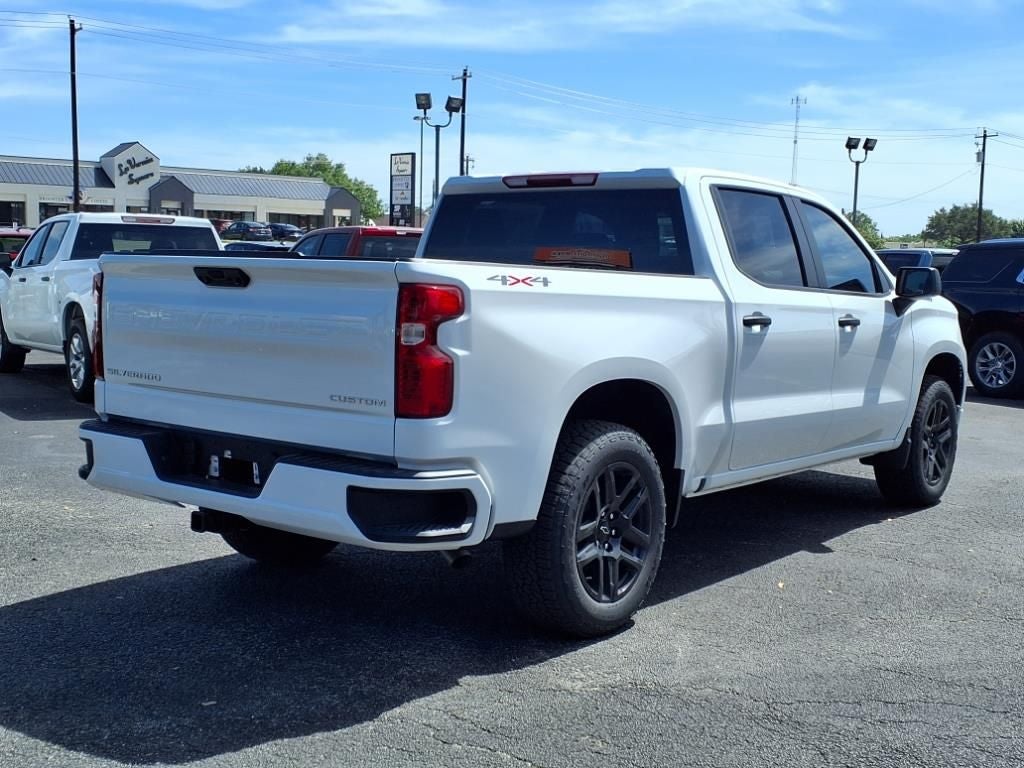 2025 Chevrolet Silverado 1500 Custom