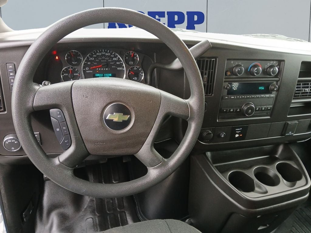 2024 Chevrolet Express Cargo 2500 WT