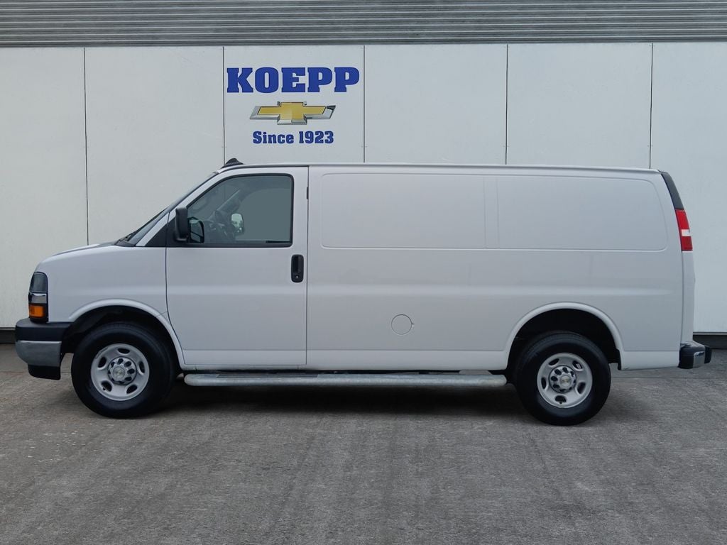 2024 Chevrolet Express Cargo 2500 WT