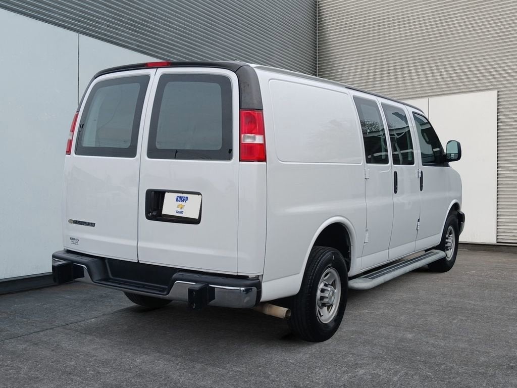 2024 Chevrolet Express Cargo 2500 WT