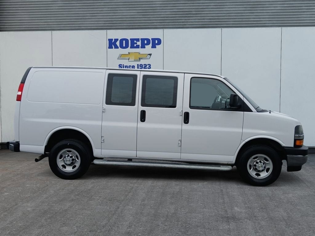 2024 Chevrolet Express Cargo 2500 WT