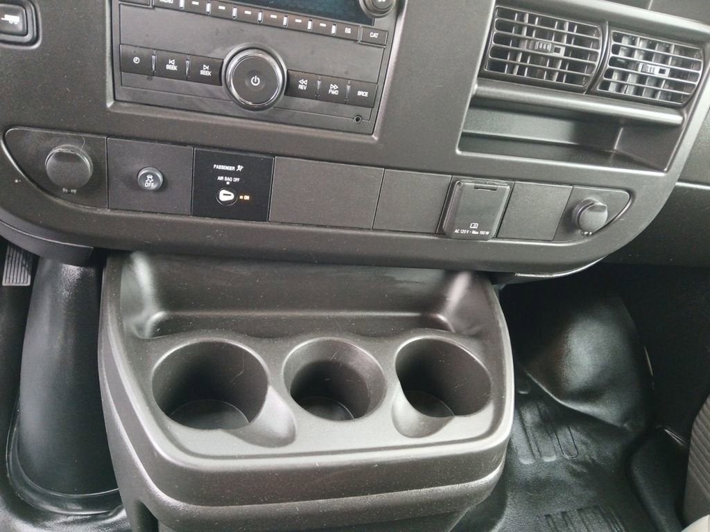 2024 Chevrolet Express Cargo 2500 WT