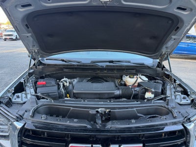 2024 GMC Yukon SLE
