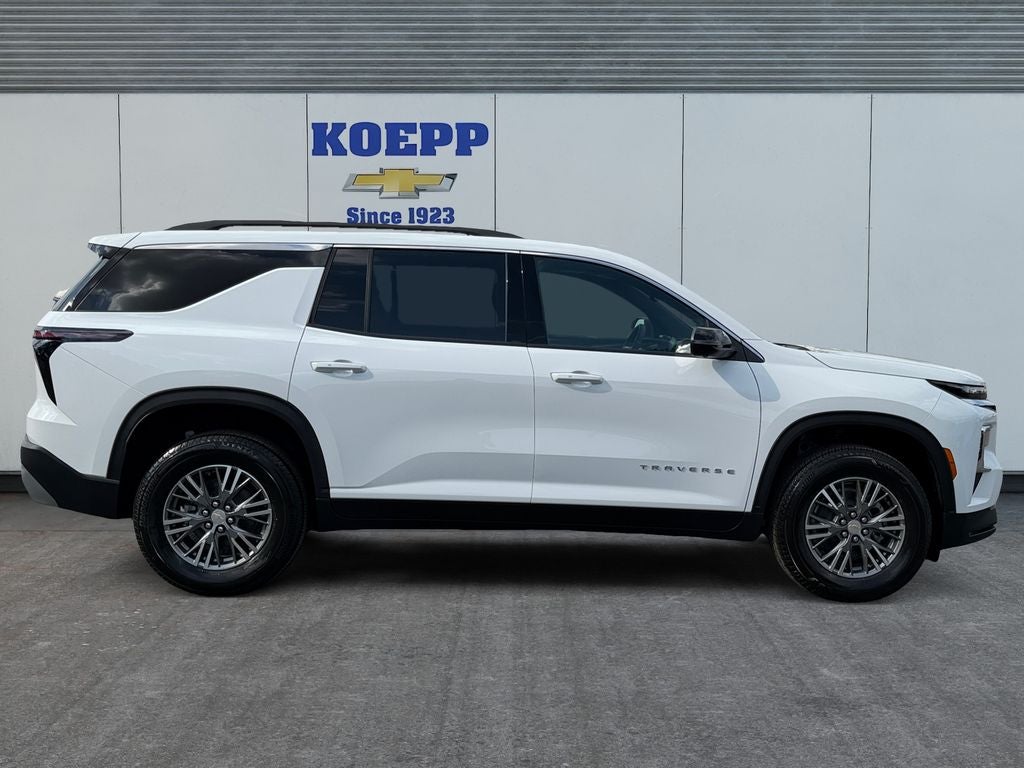 2027 Chevrolet Traverse LT