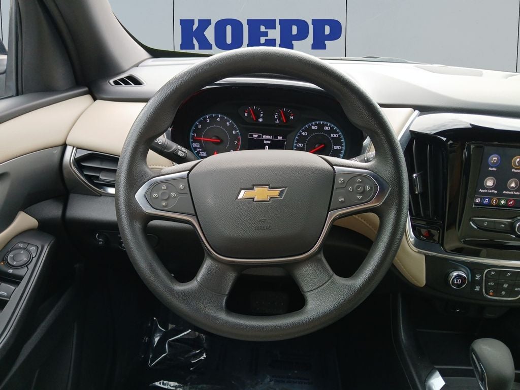 2023 Chevrolet Traverse LS