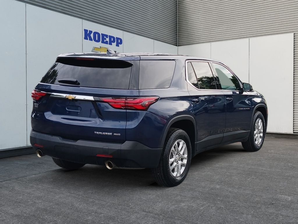 2023 Chevrolet Traverse LS