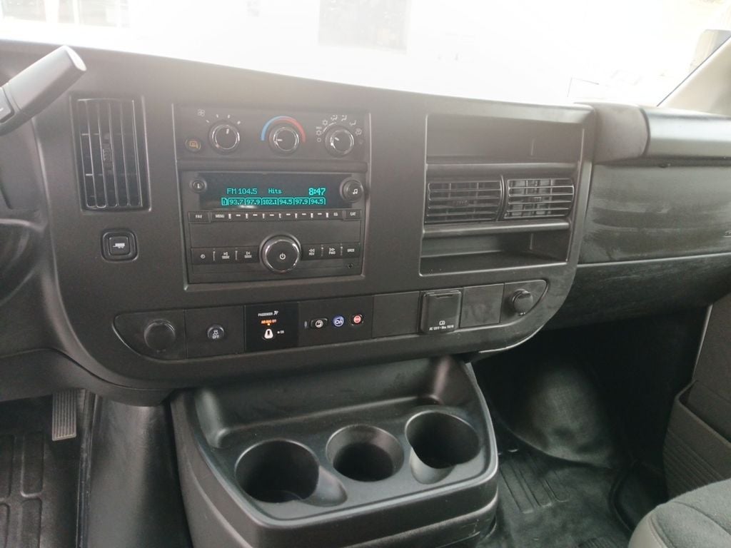 2024 GMC Savana Cargo 2500 Work Van