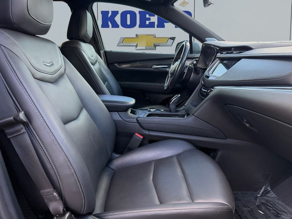 2023 Cadillac XT5 AWD Sport