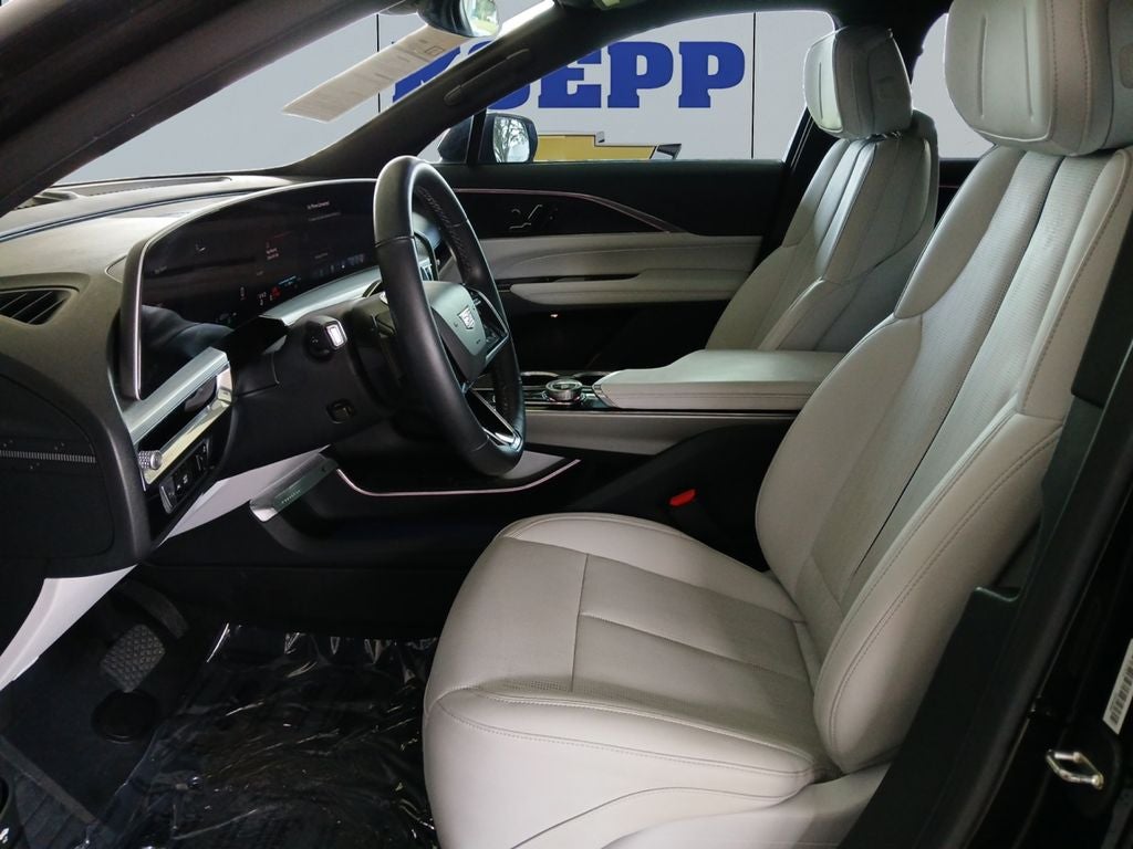 2024 Cadillac LYRIQ Sport 1