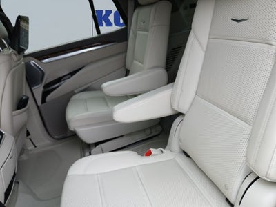 2025 Cadillac Escalade Sport Platinum