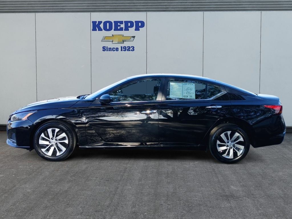 2025 Nissan Altima S FWD