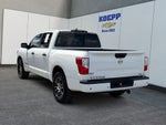 2022 Nissan TITAN Crew Cab SV 4x2