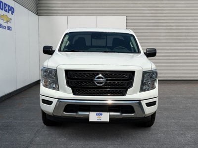 2022 Nissan TITAN Crew Cab SV 4x2