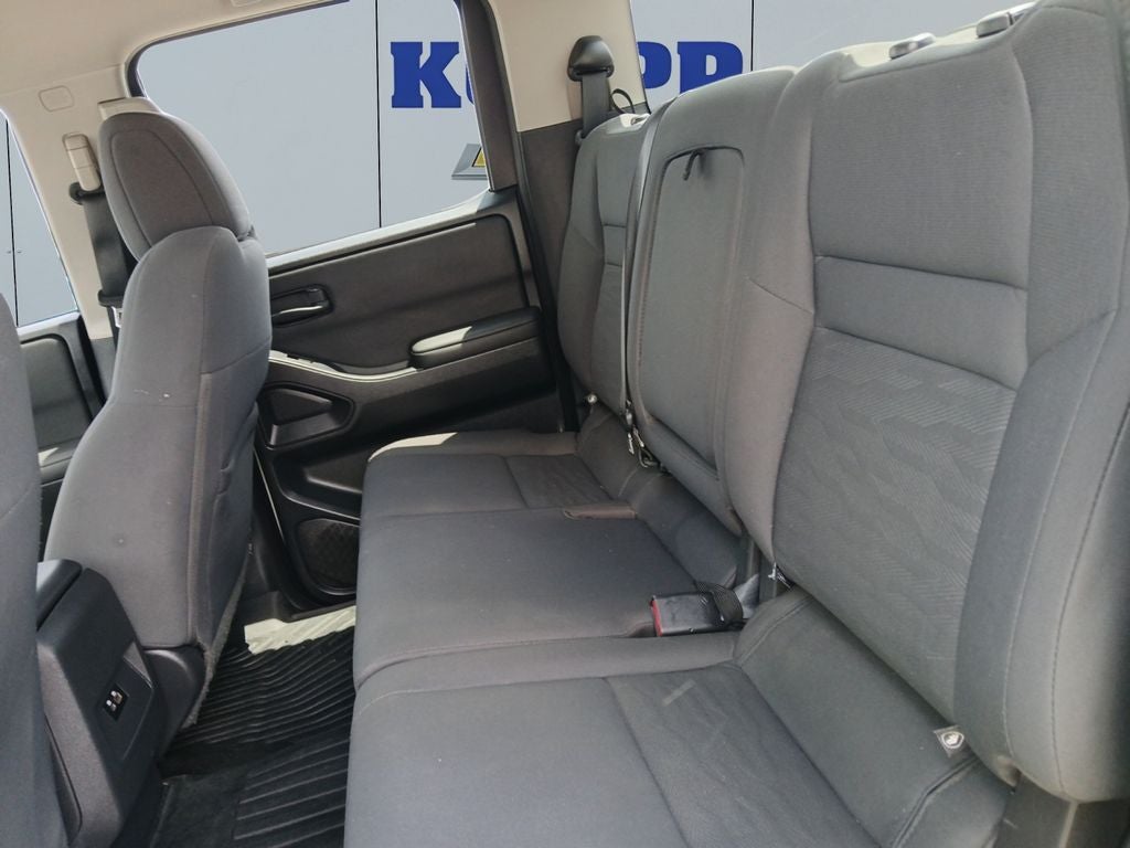 2022 Nissan Frontier Crew Cab S 4x4