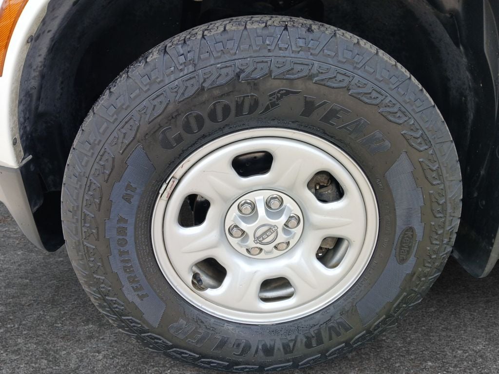 2022 Nissan Frontier Crew Cab S 4x4