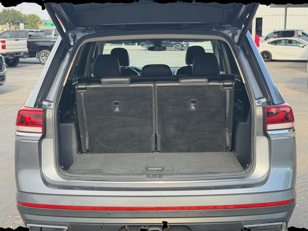 2025 Volkswagen Atlas 2.0T SE w/Technology