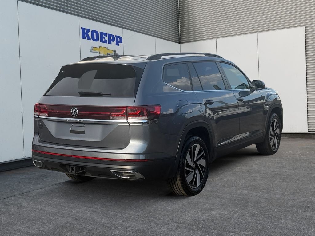 2025 Volkswagen Atlas 2.0T SE w/Technology