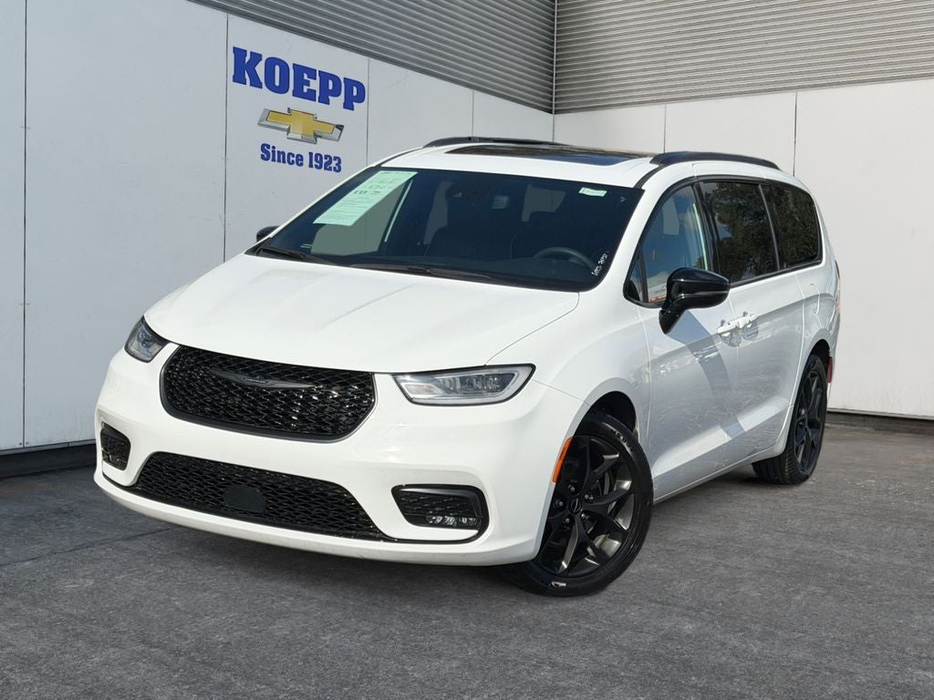 2025 Chrysler Pacifica
