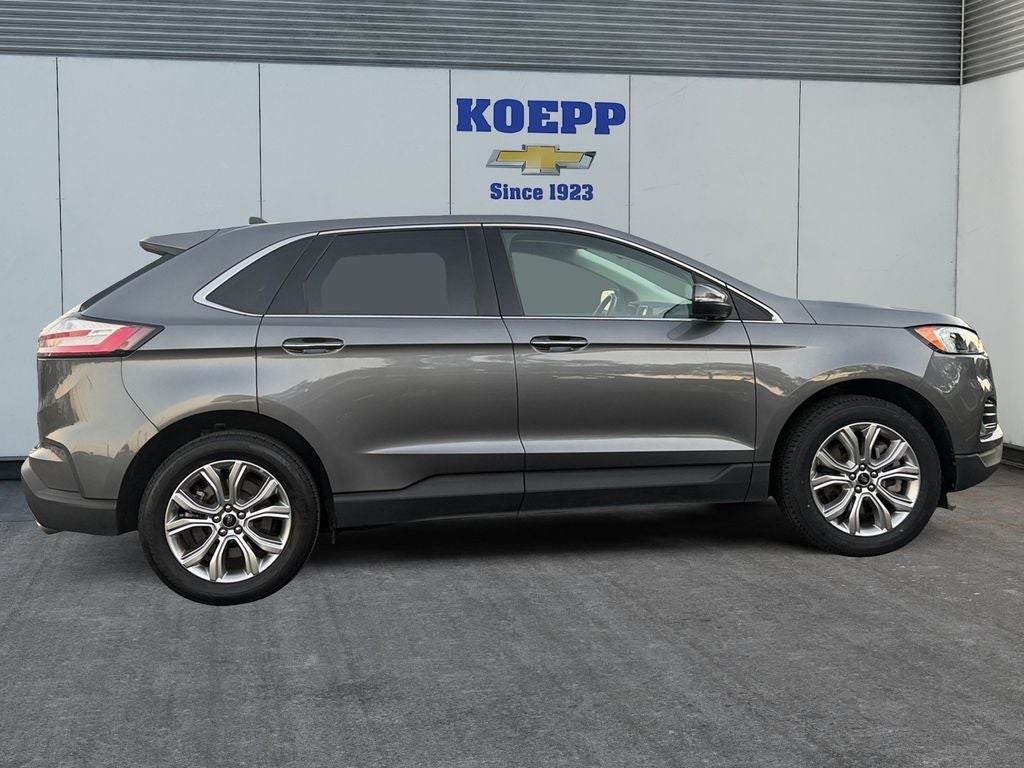 2024 Ford Edge Titanium