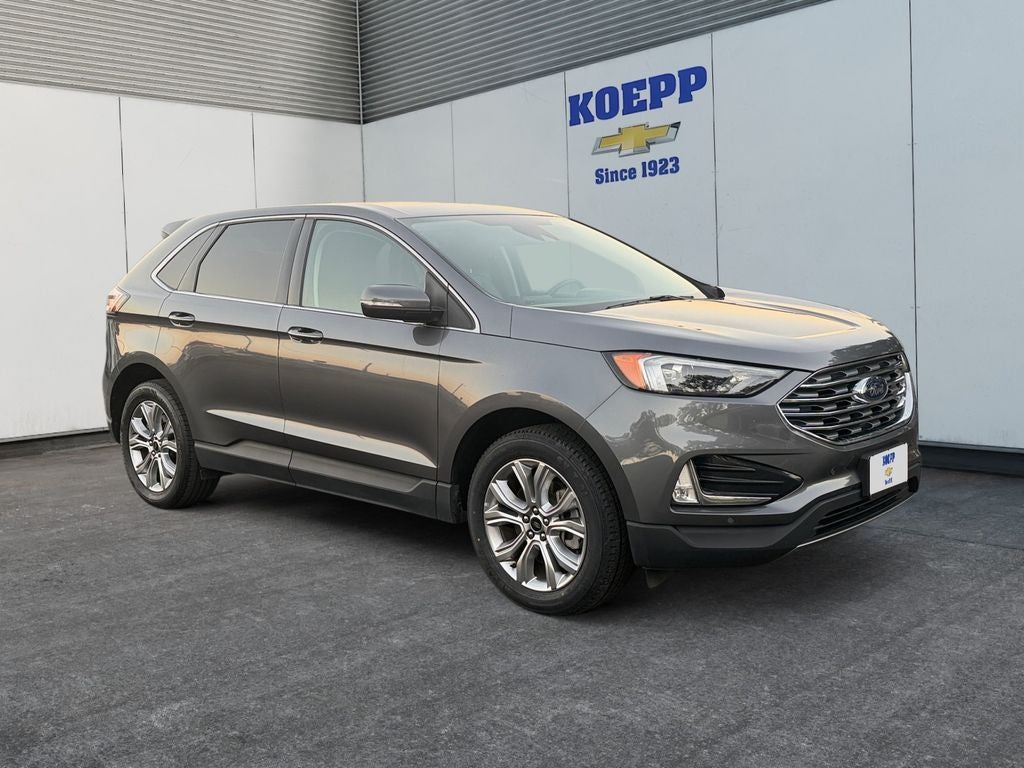 2024 Ford Edge Titanium