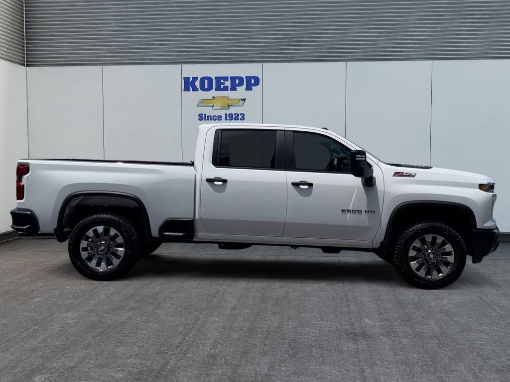 2026 Chevrolet Silverado 2500 HD Custom