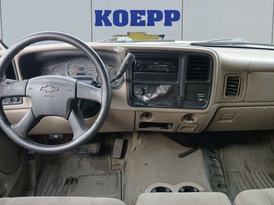 2004 Chevrolet Silverado 1500 LS