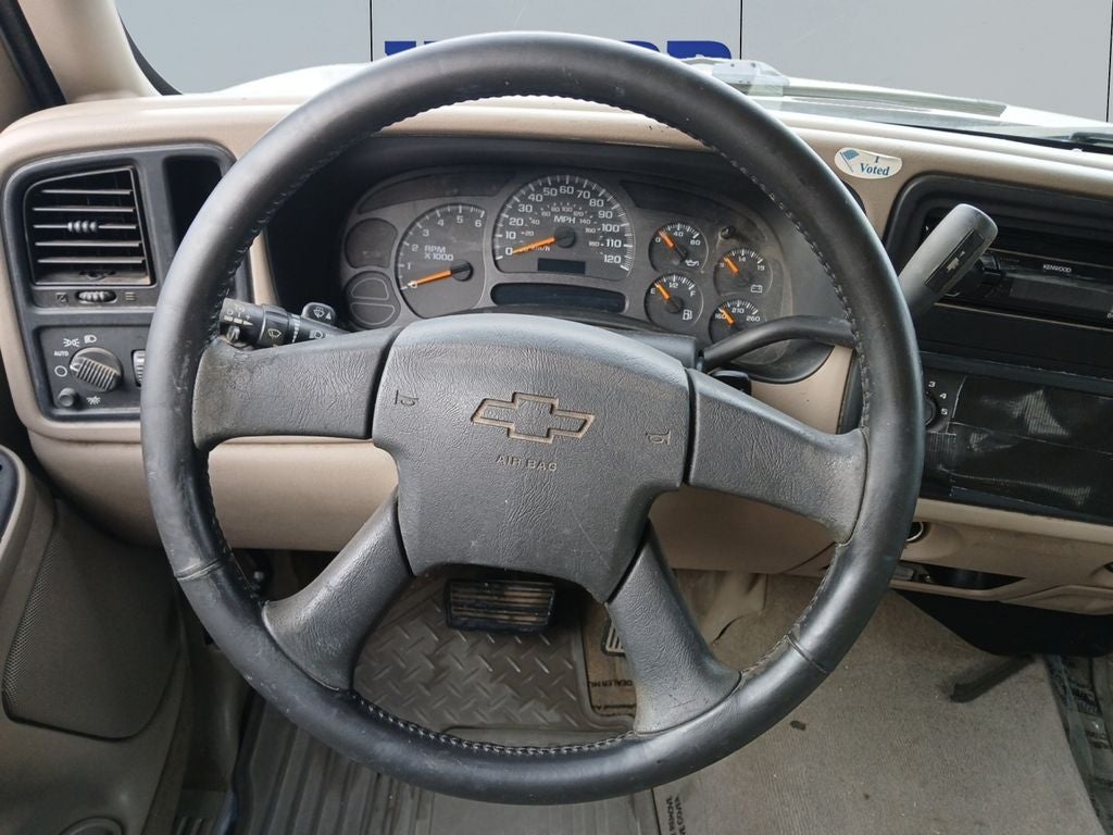 2004 Chevrolet Silverado 1500 LS