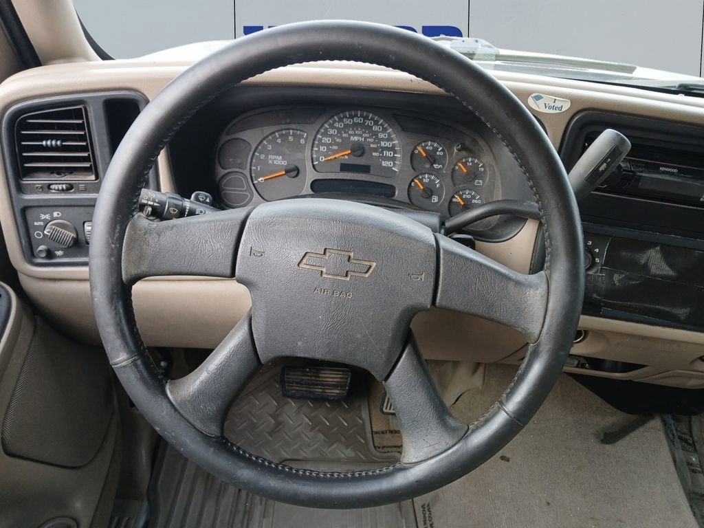 2004 Chevrolet Silverado 1500 LS