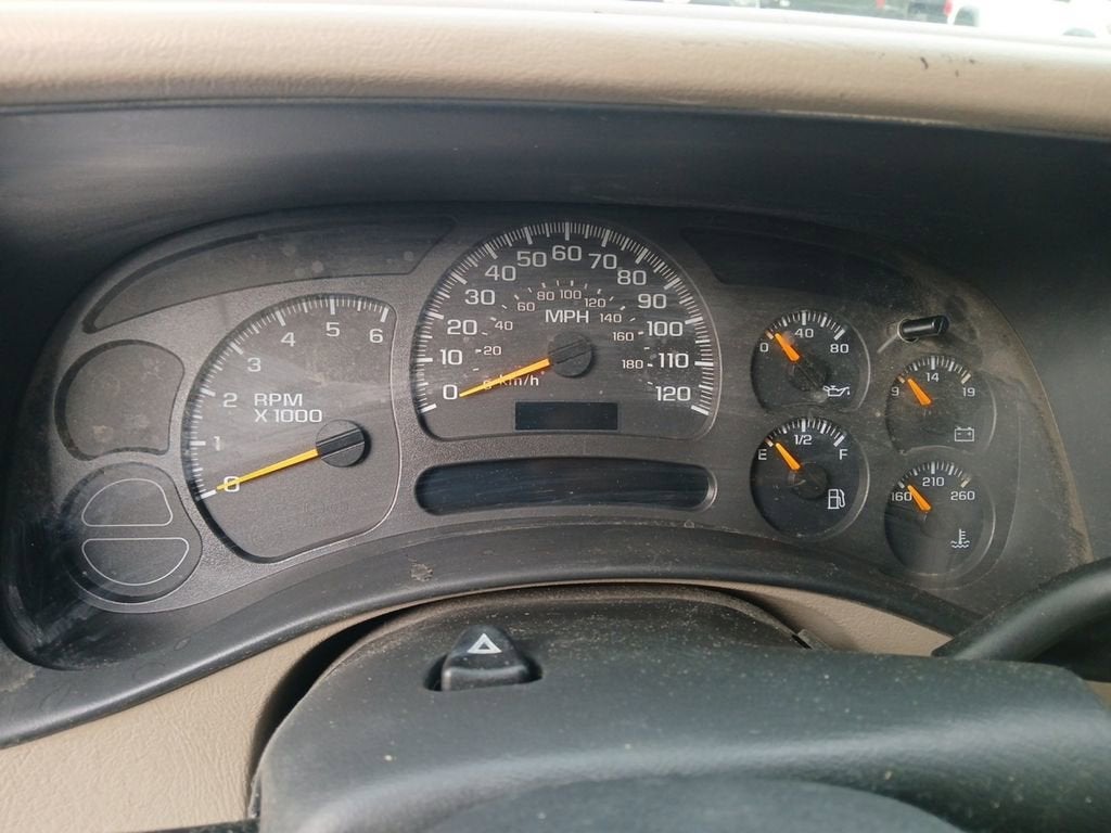 2004 Chevrolet Silverado 1500 LS