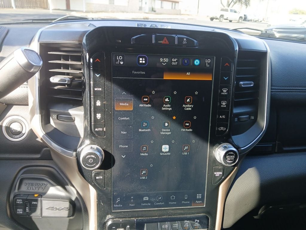 2022 RAM 3500 Laramie Crew Cab 4x4 8' Box