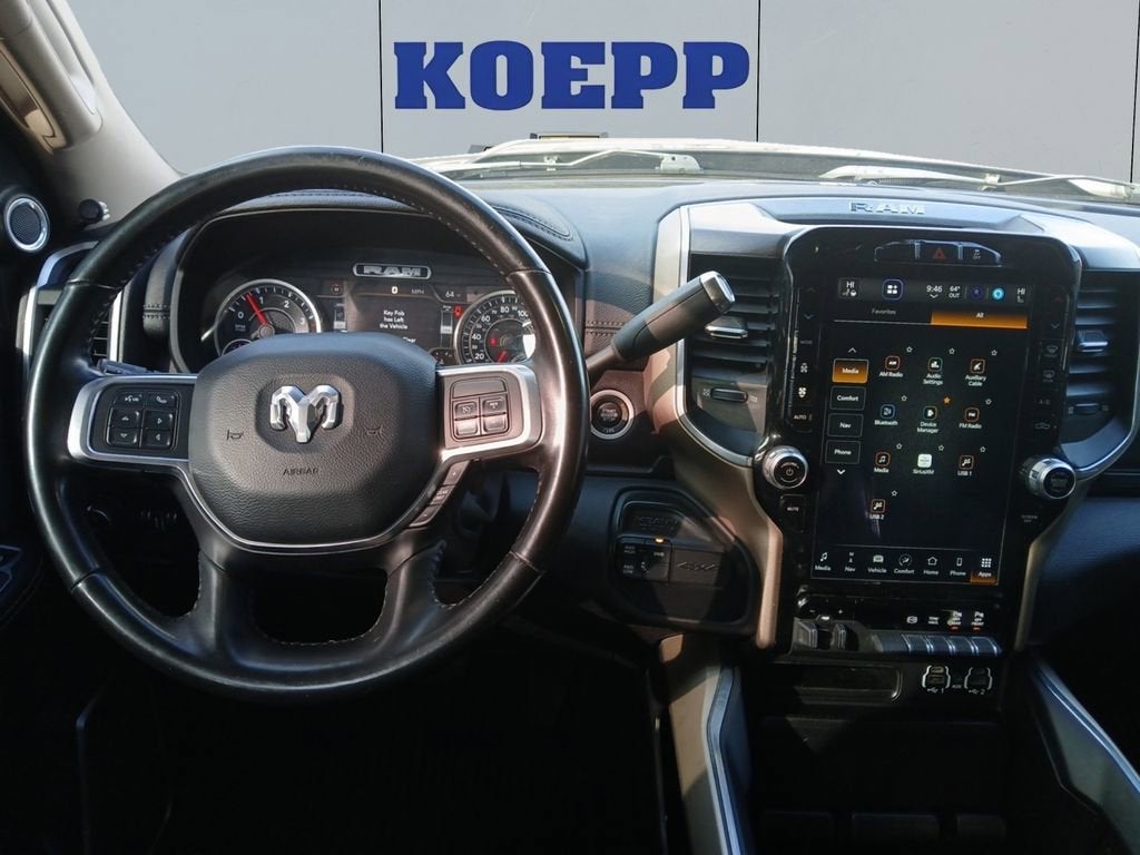 2022 RAM 3500 Laramie Crew Cab 4x4 8' Box