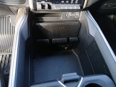 2022 RAM 3500 Laramie Crew Cab 4x4 8' Box