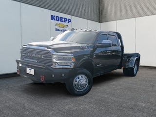 2022 RAM 3500 Laramie Crew Cab 4x4 8' Box