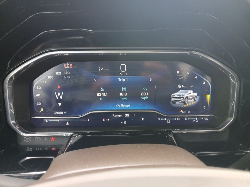 2025 Chevrolet Silverado 1500 LT