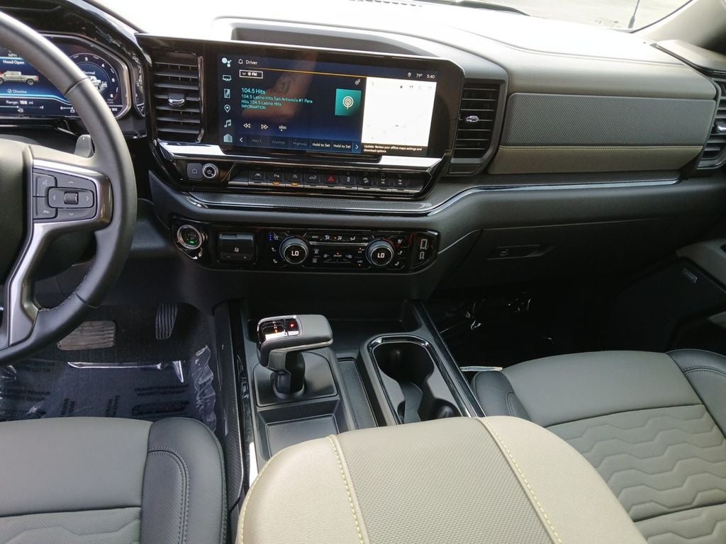 2025 Chevrolet Silverado 1500 ZR2